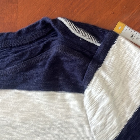 Gap Women’s Nautical style top Large Boat Neck - Picture 9 of 9